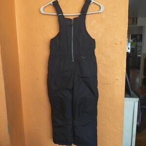 Ixtreme Outfitters Boy's 6 Black Outerwear Insulated Snow Ski Pant Bib Overalls